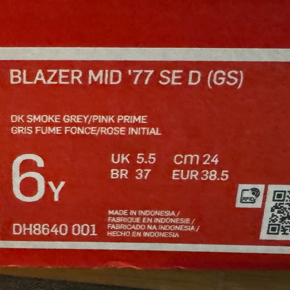 (GS) Nike Blazer Mid 77 SE DH8640-001 Size 6Y - Picture 5 of 5